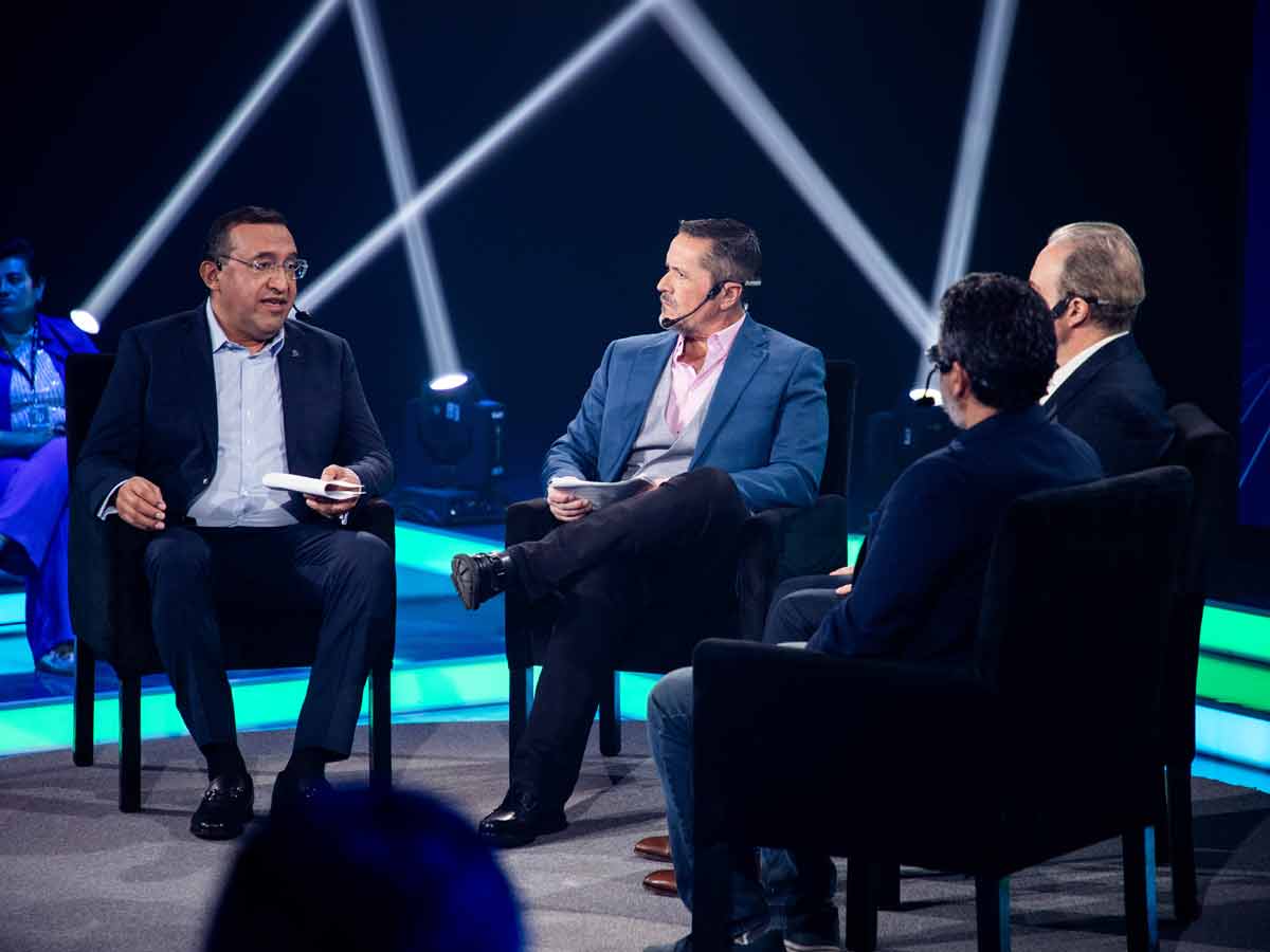 México afina su ruta hacia la electromovilidad