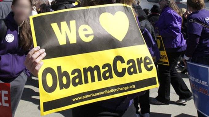 Trump respalda plan republicano para reemplazar el Obamacare con pagos directos