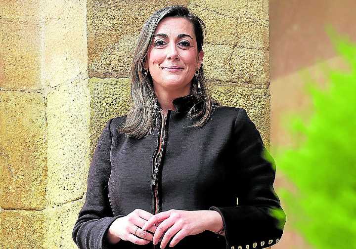 «El PP se ha quitado la careta y se ha mostrado como es, el PSOE azul»