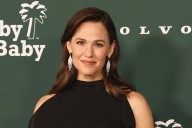 Jennifer Garner Wore a Brown Puffer Jacket: Get the Look at Amazon
