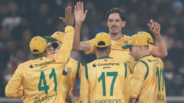South Africa clinch second T20I, hand India 51