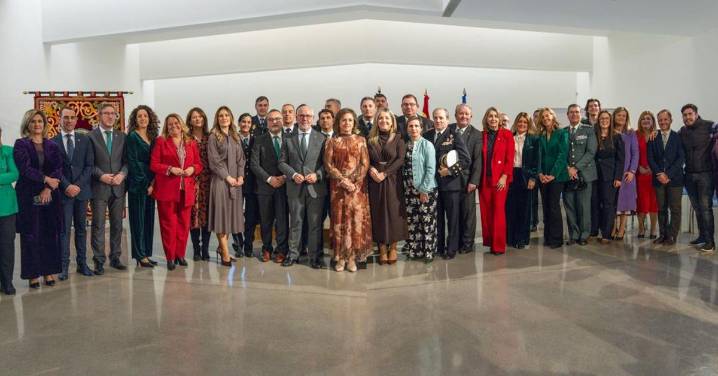 El Día de la Bandera de Andalucía pone el foco en la igualdad, la innovación y el desarrollo sostenible, en imágenes