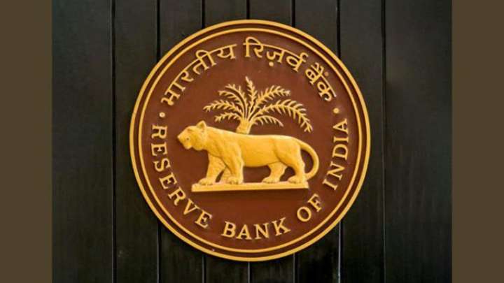 RBI surveys show urban consumer confidence up, rural sentiment stays steady