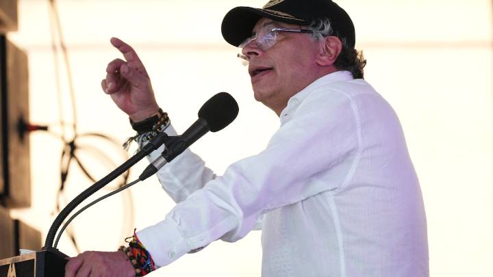 Presidente Petro habla de supuesto montaje en caso del general Huertas: “La carta fue hecha por un preso”