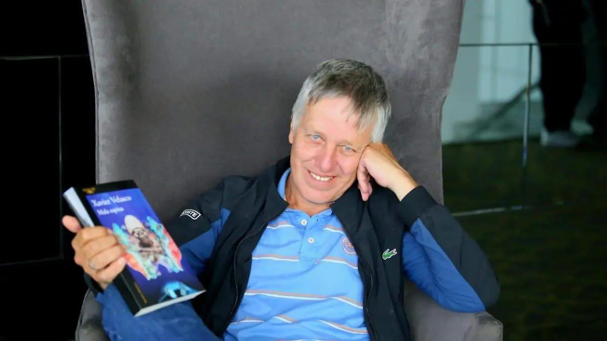 Xavier Velasco publica “Mala espina”, su primera novela negra