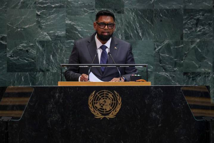 El petrolero confiscado por Estados Unidos navegaba con una bandera guyanesa falsa