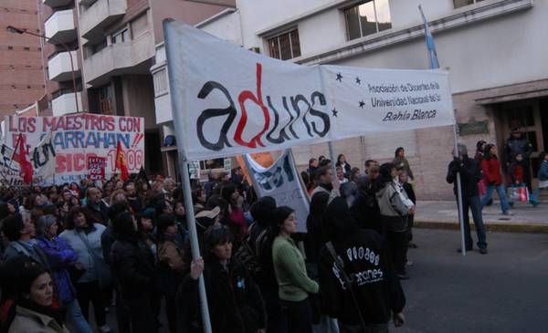 Desde ADUNS indican que está en peligro el inicio del ciclo lectivo 2026