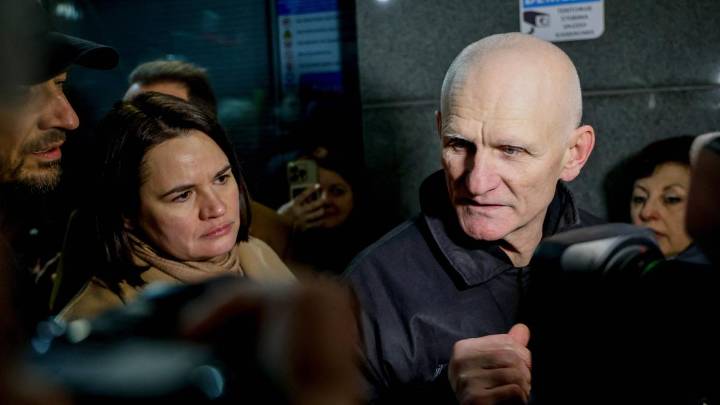 Belarus releases protest leader Kolesnikova, Bialiatski and 121 other political prisoners