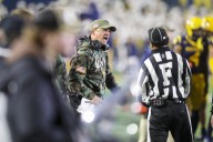 Deadspin | North Texas taps Neal Brown as new head coach