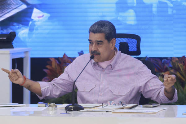 Colombia no descarta conceder asilo a Nicolás Maduro en medio de la tensión regional