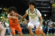 Oregon basketball forward Devon Pryor expected to be out against UC Davis