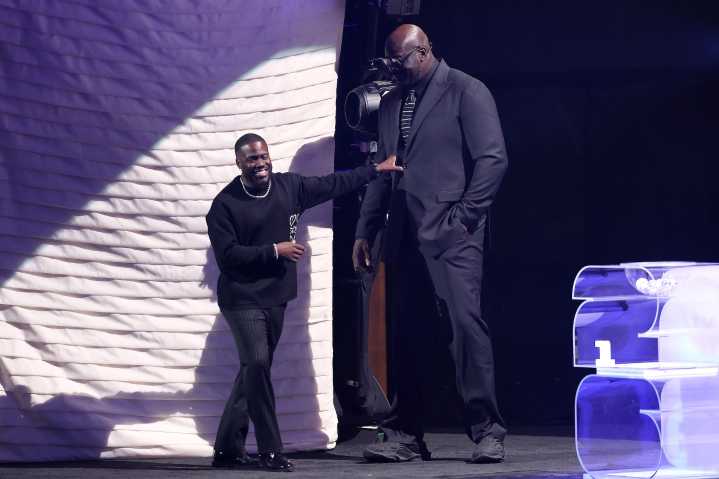 Kevin Hart Panned by Soccer Fans for Awkward Appearance at World Cup Draw