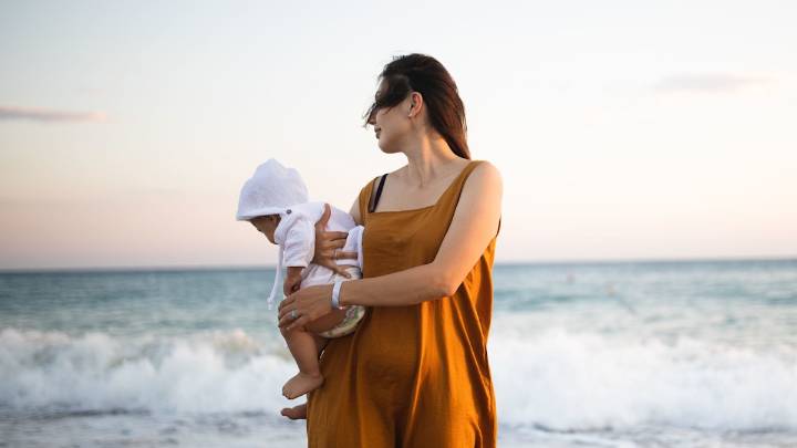 4 rules for helping new parents – even when they say they don't need anything