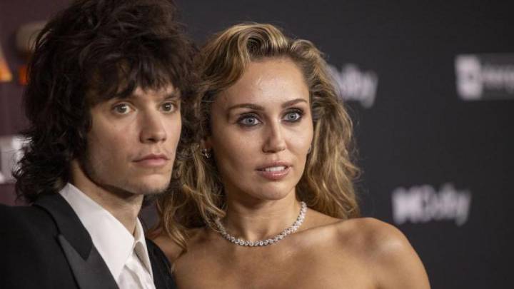 Miley Cyrus se compromete con el músico Maxx Morando tras cuatro años de relación