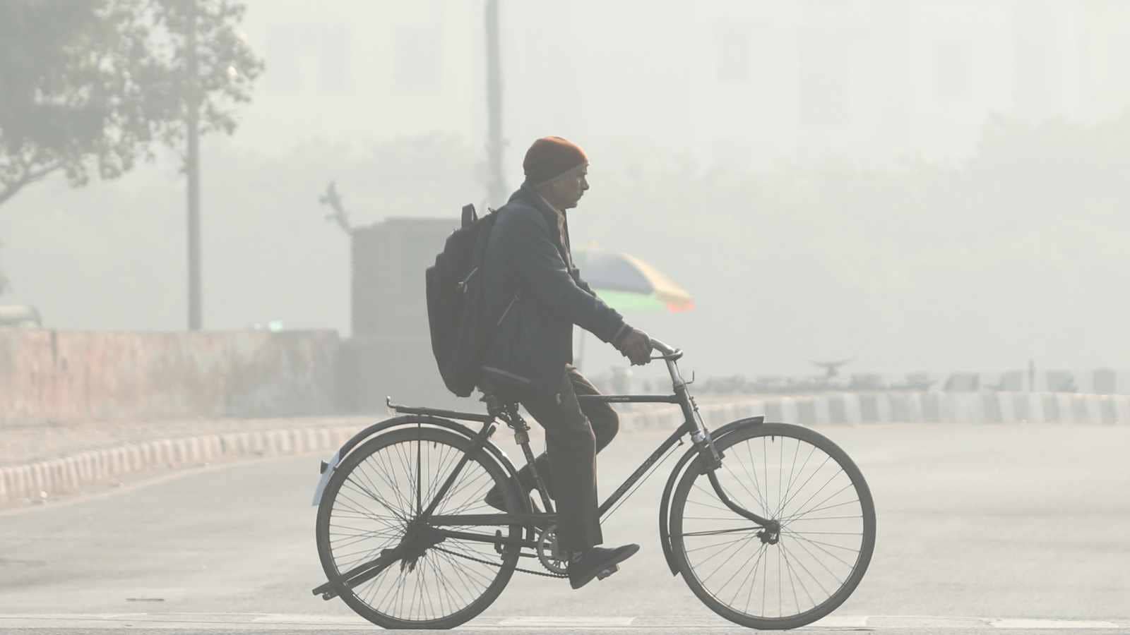 AQI at 318: No improvement in Delhi’s air quality