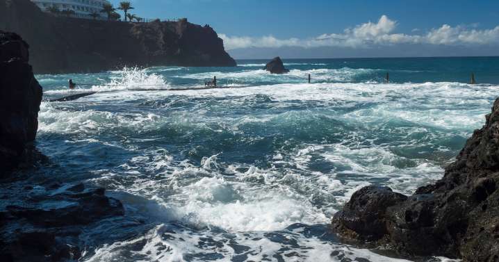 Powerful wave kills 4 and leaves 1 missing at seawater pool on Spain's Tenerife island