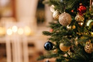 How to save money on your Christmas and holiday decorations