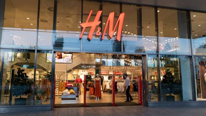 H&M 100% original llega a Coto con precios increíbles: tres remeras por menos de 20.000 pesos