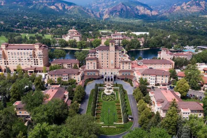 The Broadmoor Offers a Fairytale Family Escape in Colorado Springs