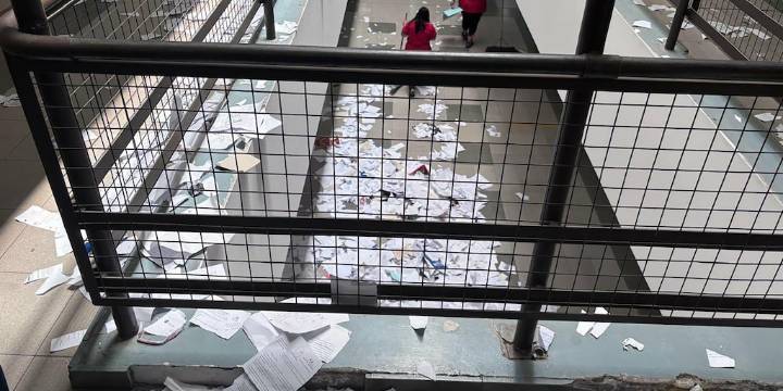 Más de 100 alumnos destrozaron una escuela en Mendoza porque no les permitieron faltar el último día