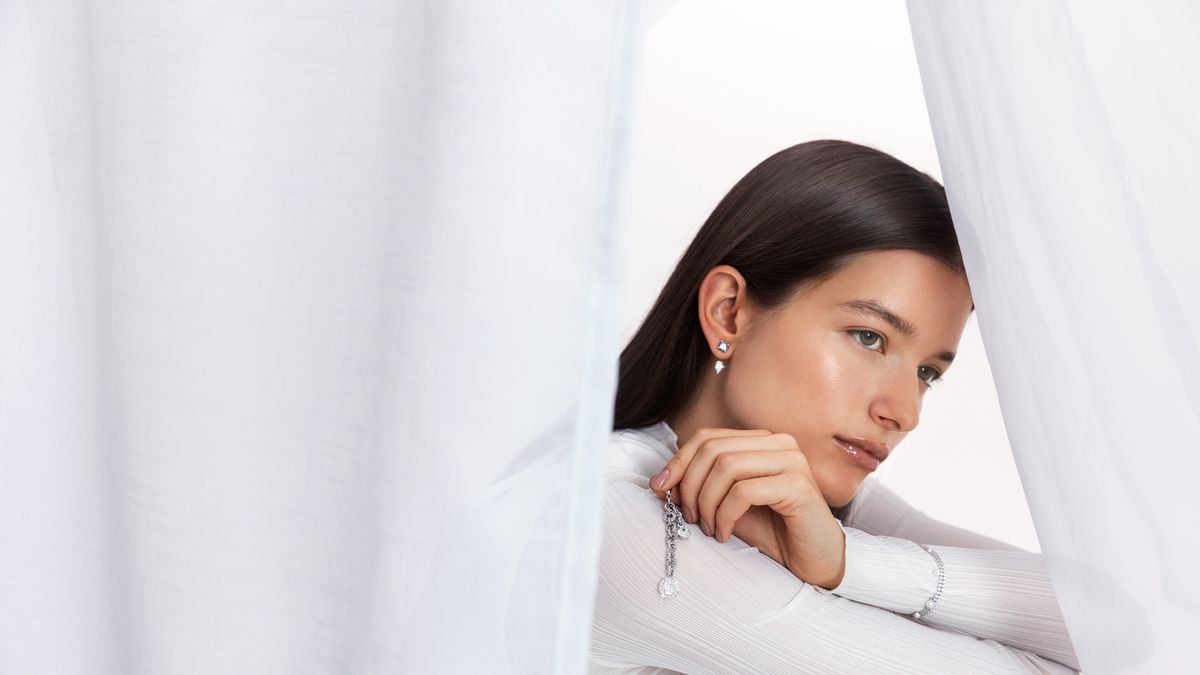 Motorola y Pantone presentan el Pantone Color of the Year 2026: Cloud Dancer