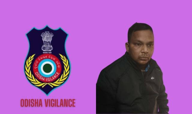 Odisha Vigilance Nabs Talapada GP Staffer for Bribe in Mayurbhanj