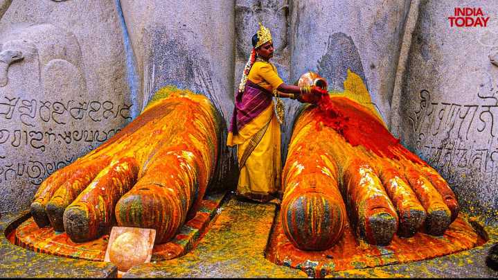 Dravida and Aryavrat: Land, Lines, Layers, Legends