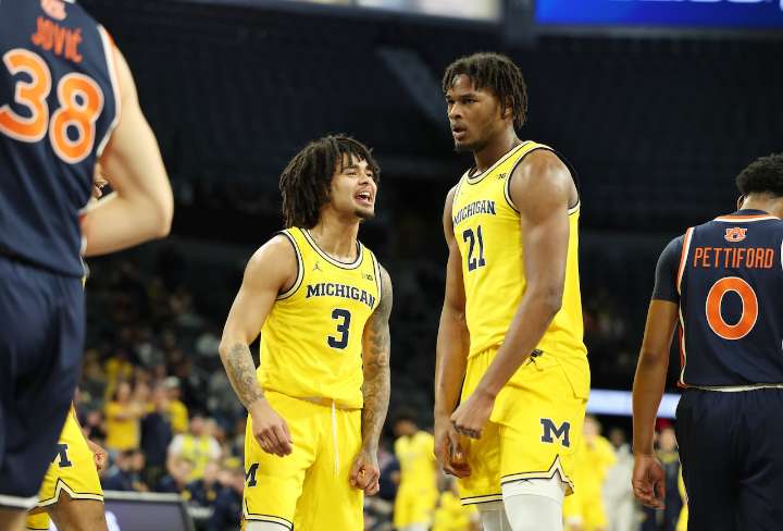 How to watch college basketball free live stream today without streameast, crackstreams, methstreams, buffstreams or other bootleg alternatives: Rutgers Scarlet Knights vs. No. 3 Michigan Wolverines