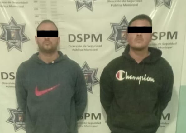 Arrestan a par de sujetos por robar tractocamión con medicina