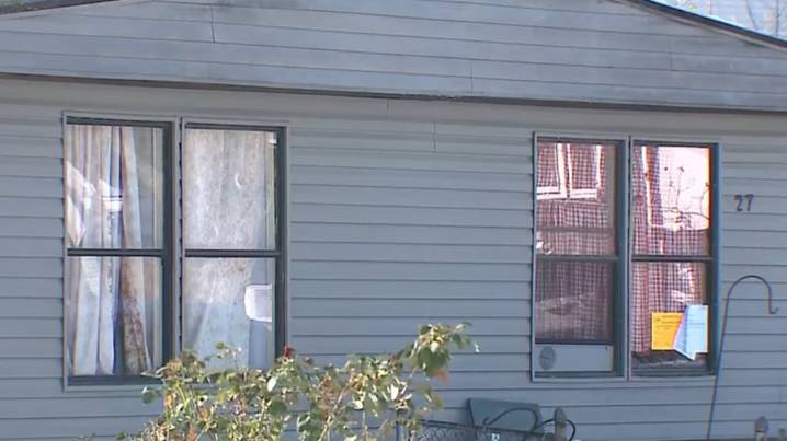 Horror en Missouri: detuvieron a una pareja por golpear, encerrar y obligar a pasar hambre a sus tres hijos