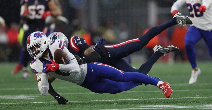 Patriots express frustration over crucial pass interference calls in loss to Bills