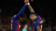Raphinha marca doblete en la victoria del Barcelona 2