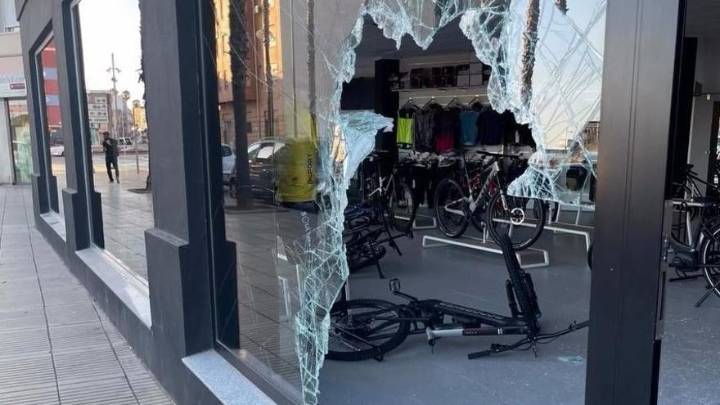 Cae la banda de robos exprés en tiendas de bicicletas de alta gama que actuó en Alzira y Paiporta