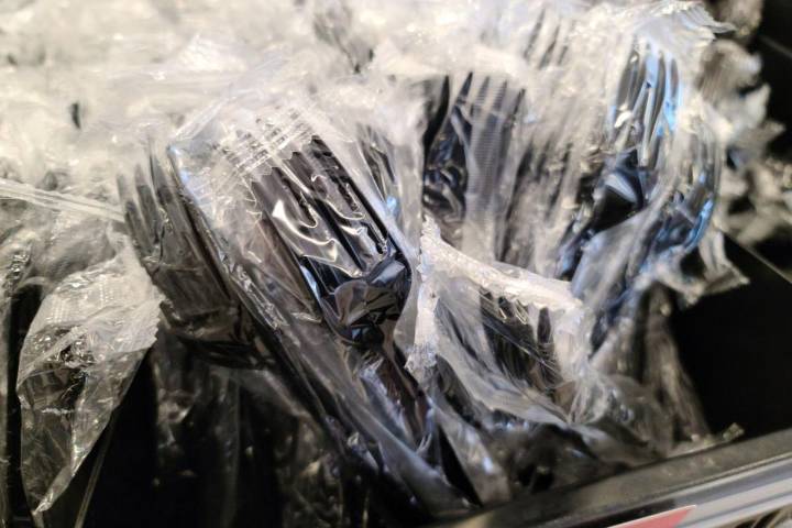 N.J. utensil ban proposal alarms small restaurants