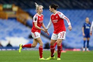 Arsenal beat Everton as Leah Williamson makes first appearance since Euro 2025