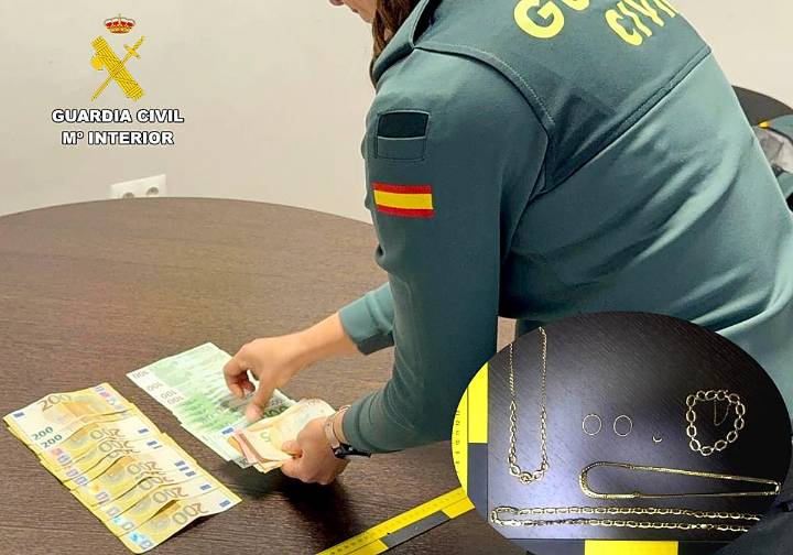 Detenido en Castro un falso instalador de telecomunicaciones por robar a una anciana