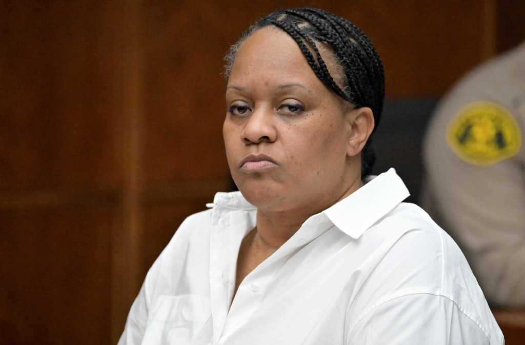 Jurors to decide if woman, driven by financial troubles, killed retired nurse in Rolling Hills Estates mall parking structure