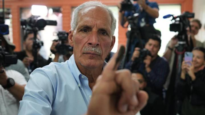 Las elecciones en Honduras dibujan un empate técnico entre derechas mientras sigue el recuento