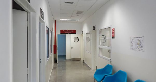 Salteño fue de urgencia al hospital y habría encontrado al médico "in fraganti" con la enfermera