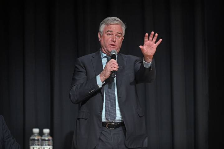 David Trone to challenge April McClain Delaney