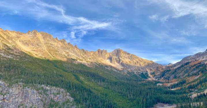 SR 20 North Cascades Highway closes for the season Thursday, December 4, 2025 at 6pm