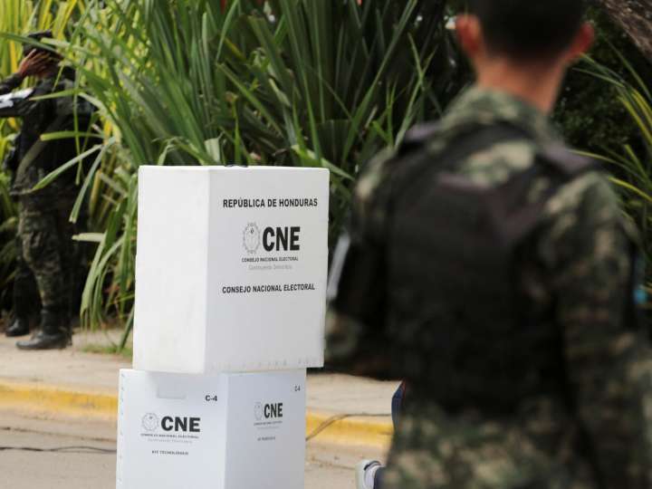 Honduran election authorities resume vote tallies amid allegations of fraud