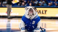 See Drake honor live mascot Griff II at home basketball game