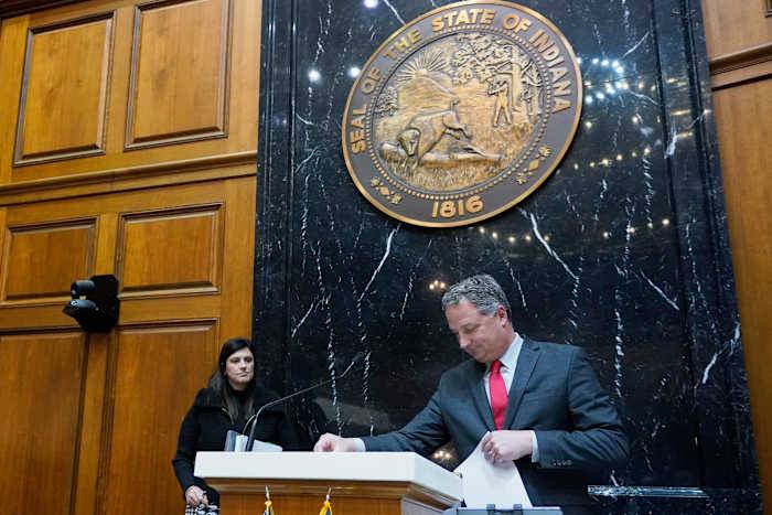 Indiana lawmakers in state House to convene session with redistricting top of mind