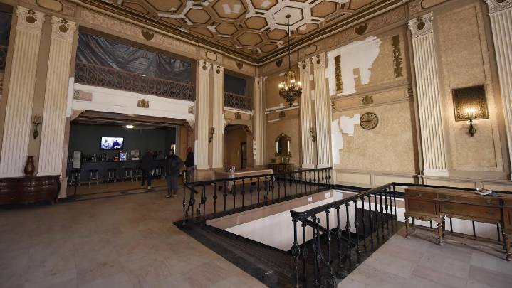 Tenants of Leland in downtown Detroit told to move out as power shutoff looms