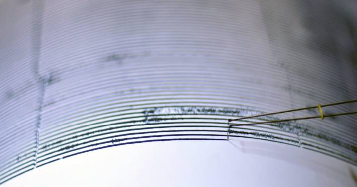 Terremoto de 7.6 ‘estremece’ a Japón; activan alerta por tsunami y urgen a evacuar a 13 mil personas