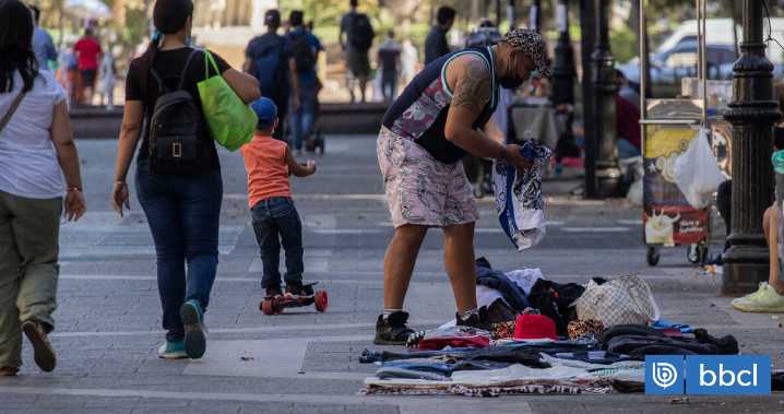 La informalidad laboral afecta a casi una de dos personas en América Latina y el Caribe, según la OIT