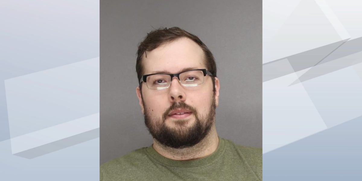 Antigo man accused of having 1,400 child pornography images changes plea