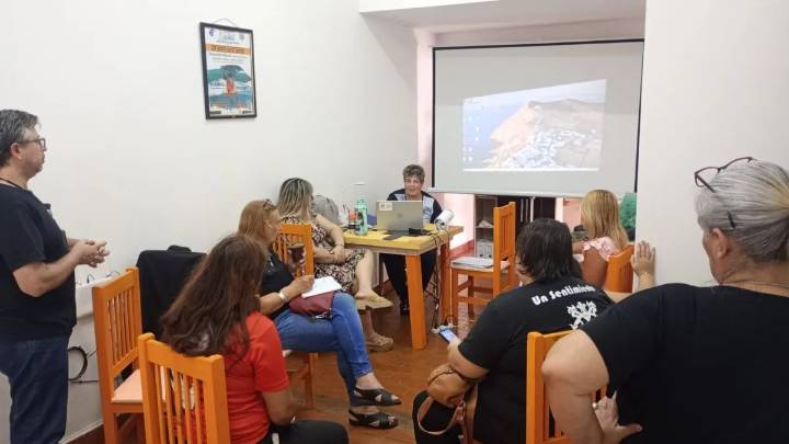 Fuerte rechazo de gremios docentes de Misiones al proyecto de reforma educativa