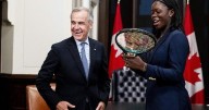 Prime Minister Carney hosts Canadian tennis star Mboko on Parliament Hill